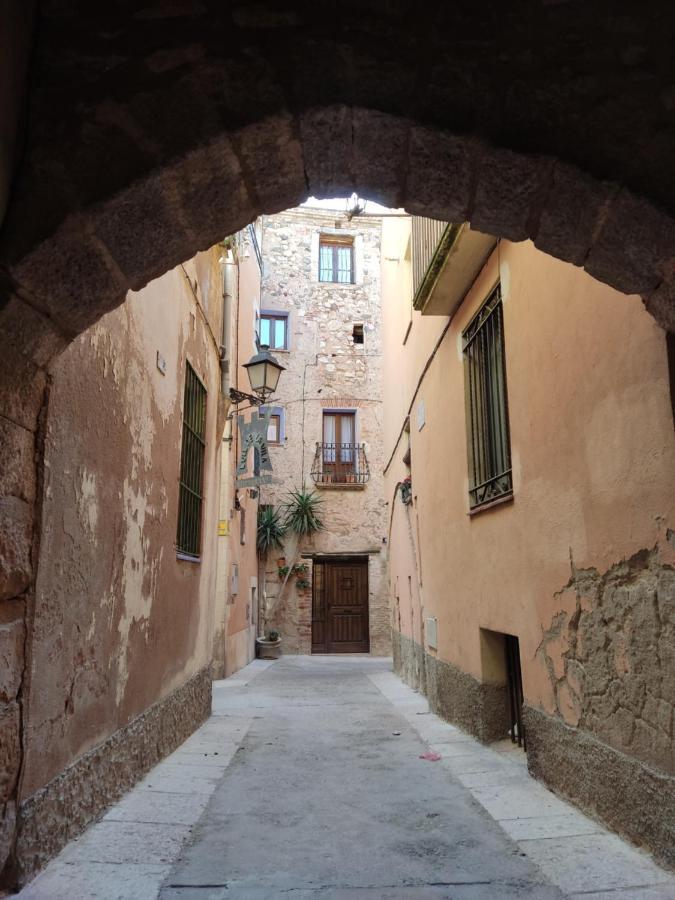 El Racó de la Civaderia, casa en Montblanc Villa Exterior foto